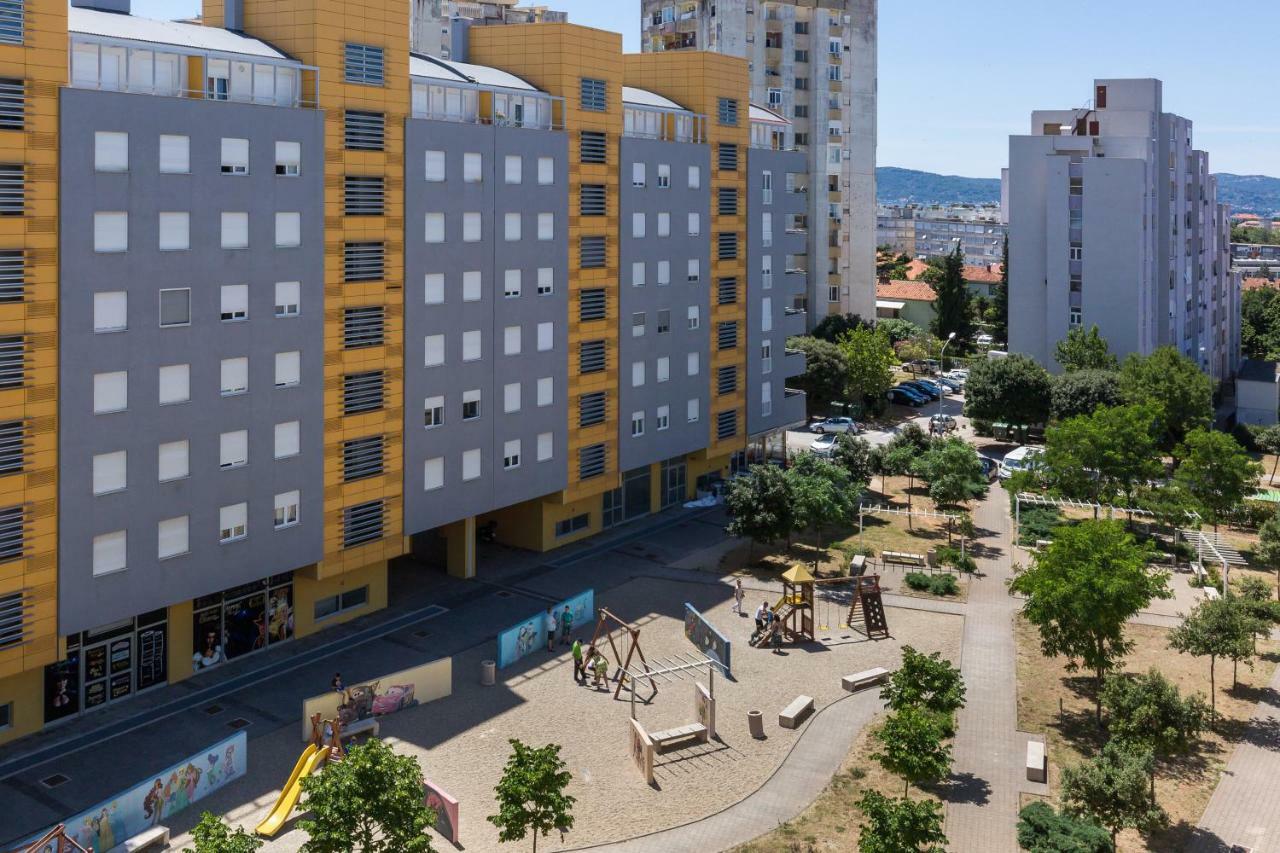 Apartment Pavic - Private Parking Zadar Exterior foto